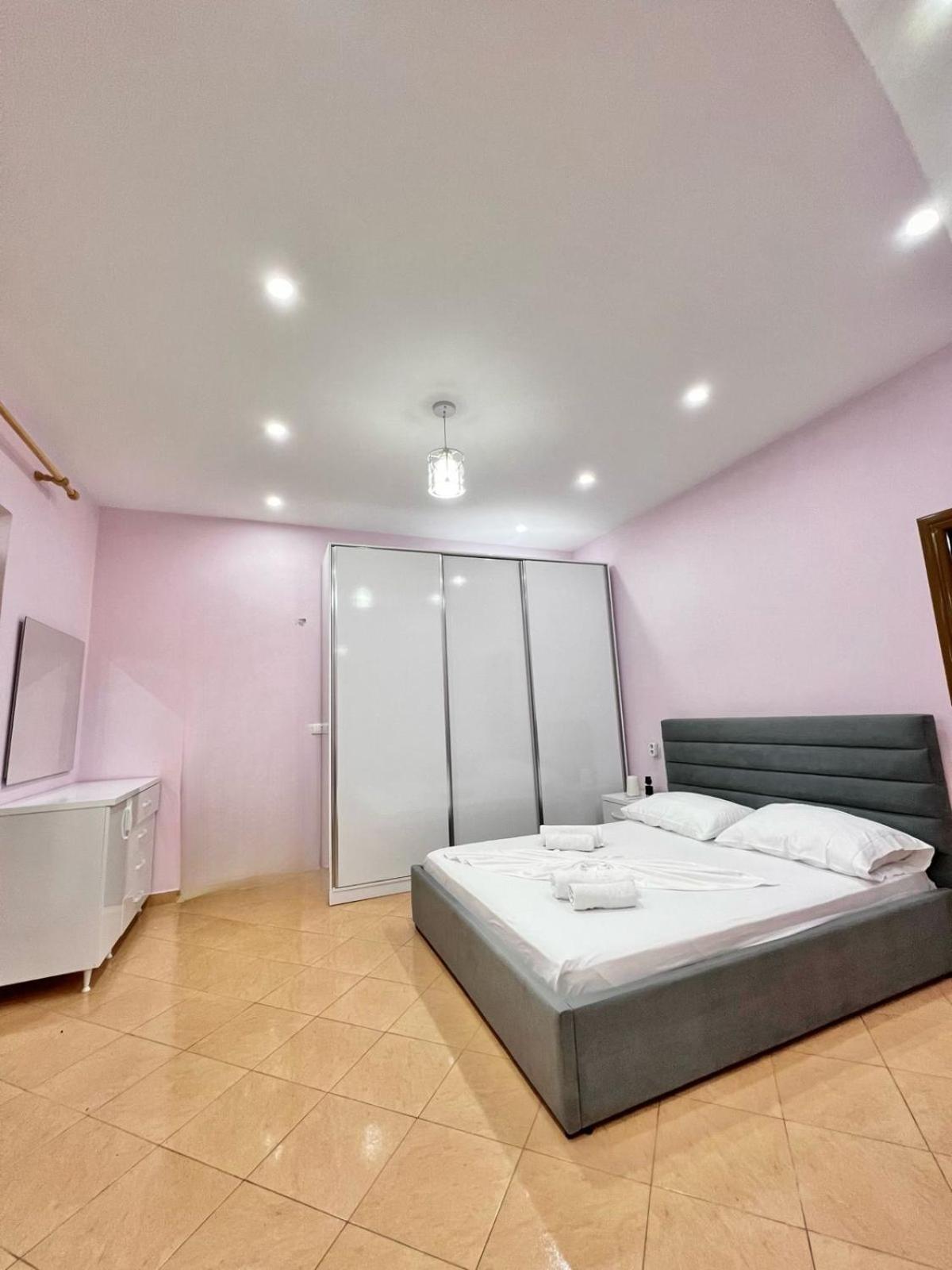 Appartamento Marisi House Vlorë Esterno foto